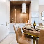 Olszynki Park 2- High-end Luxury With View, Centre By Staynest
