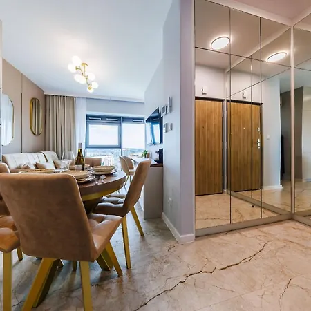 Olszynki Park 2- High-end Luxury With View, Centre By Staynest Apartment *
