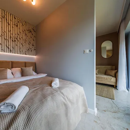 Daire Olszynki Park 2- High-end Luxury With View, Centre, Ac By Staynest Rzeszow