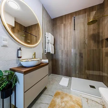 Daire Olszynki Park 2- High-end Luxury With View, Centre, Ac By Staynest Rzeszow