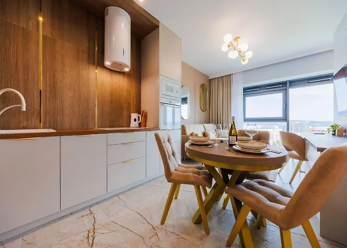 Olszynki Park 2- High-end Luxury With View, Centre By Staynest Apartment Rzeszów